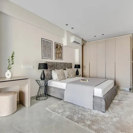 Sanders Crystal Апартаменты